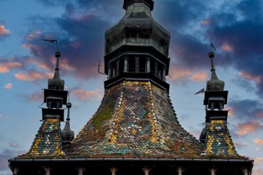 Transilvanya 'nın tarihi Sighisoara kenti Romanya