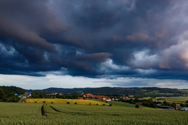 Nuvole Scure Nella Valle Della Werra Herleshausen — Foto Stock