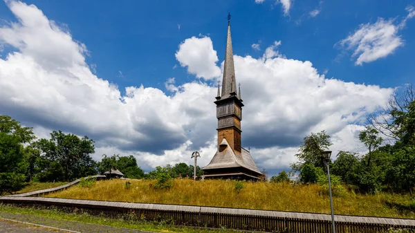 Wooden Church Surdesti Maramures Romania — Fotografia de Stock