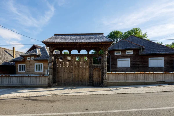 Traditional Doors Gate Old Farm Houses Maramures Romania — 图库照片