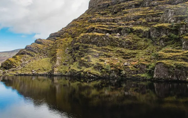 アイルランド共和国キラーニー国立公園の谷を見下ろす — ストック写真