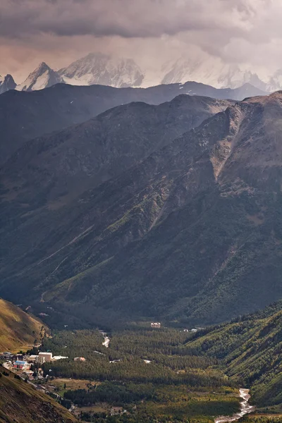 Montagne del Caucaso, Russia — Foto Stock