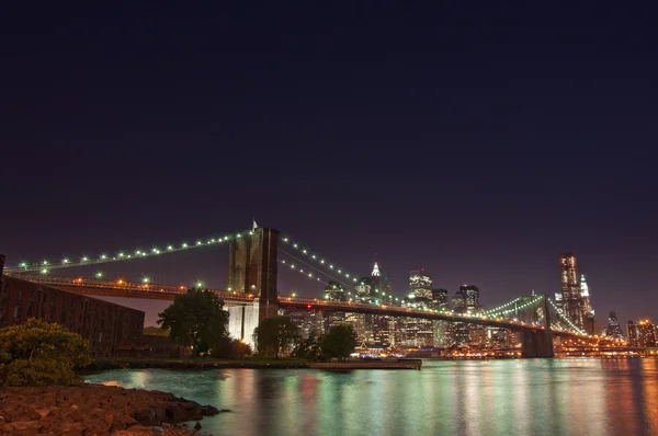 Ponte de Brooklyn à noite — Fotografia de Stock