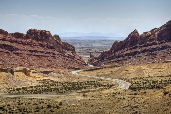 I-70 através de San Rafael Reef — Fotografia de Stock