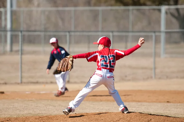 Little league pitcher — Stock Photo, Image