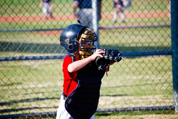Youth baseball catcher — Stock fotografie