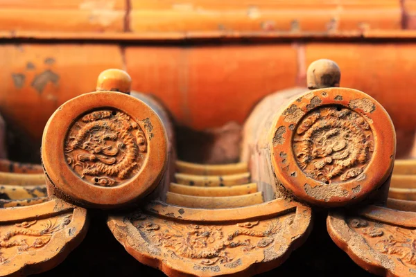Tile detail of Chinese historic building — Stock Photo, Image