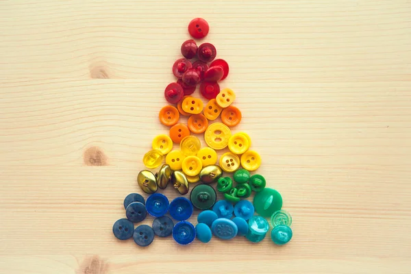 Botones Multicolores Forma Triángulo Árbol Navidad Botones Color Arco Iris — Foto de Stock