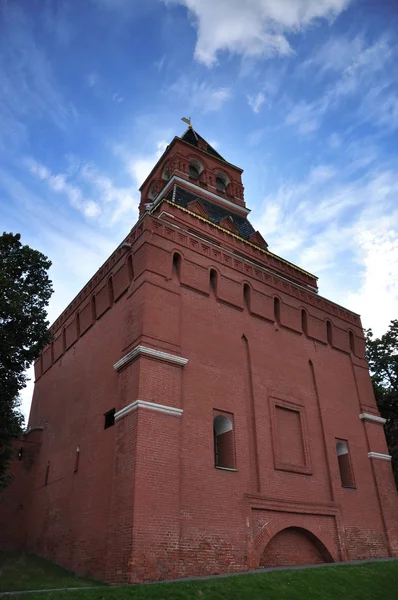 Moskova kremlin Konstantin ve helen Kulesi