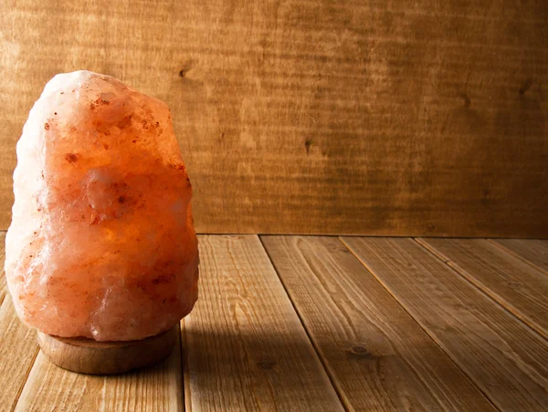 Salt lamp — Stock Photo, Image