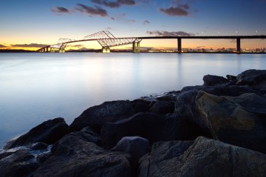 Tokyo gate Köprüsü ve dağ fuji
