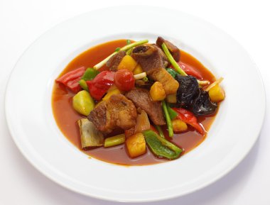 soslu kızarmış domuz eti