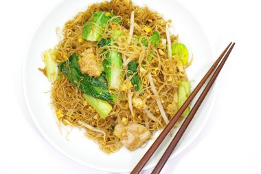 Çin kızarmış noodle