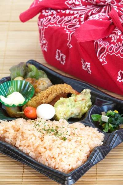 Japanse kant en klare lunchbox — Stockfoto