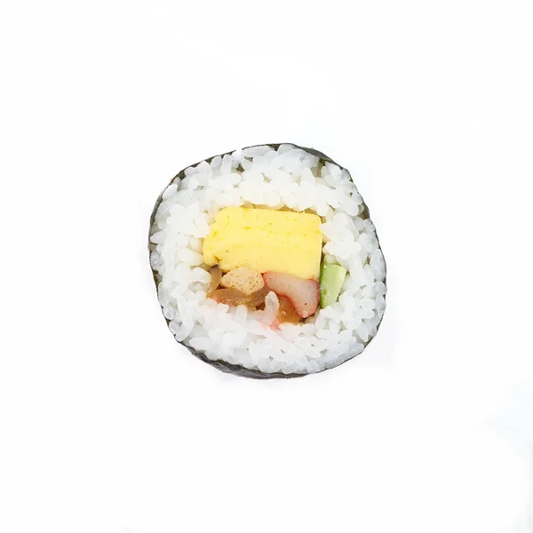 Tradycyjne japońskie świeże sushi roll — Zdjęcie stockowe