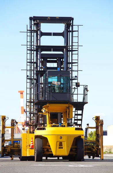 Konteyner Forklift istifleme