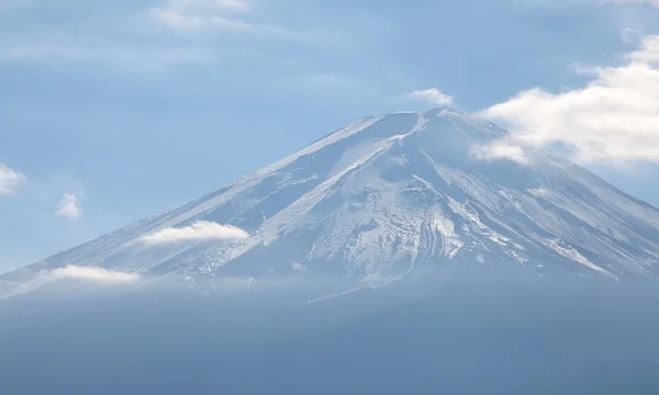 Mountain Fuji and Achi lake — Stock Photo, Image