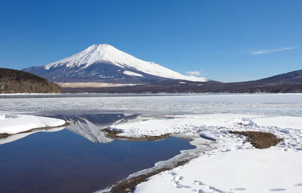 Montaña Fuji y lago Achi — Foto de Stock