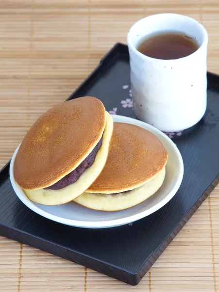 Dorayaki - Pfannkuchen-Dessert — Stockfoto