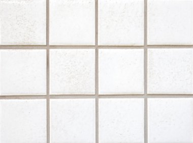 Beyaz beton duvar