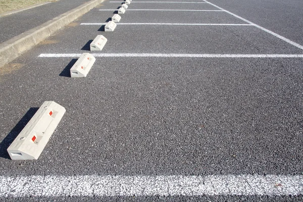 Parking lane outdoor in public park — Stock Photo, Image