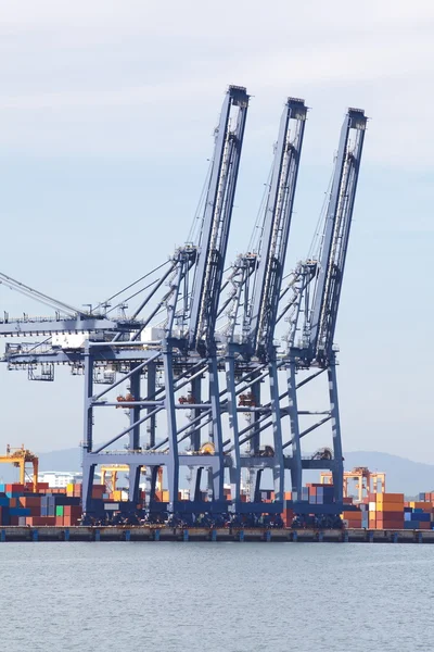 Hafenterminal für Schiffe — Stockfoto