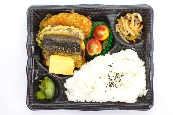 Японская еда в коробке (Bento ) — стоковое фото