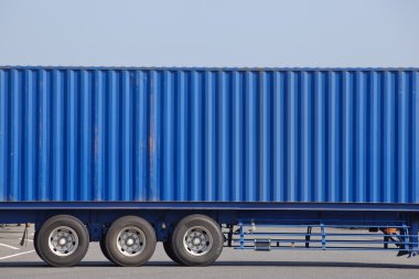 gestapelde cargo containers