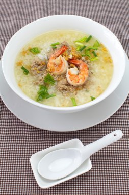 karidesli pirinç çorbası