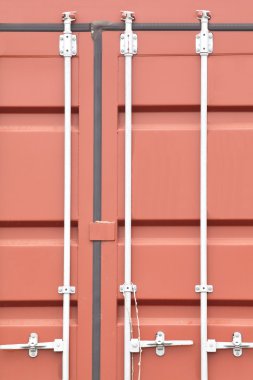 gestapelde cargo containers