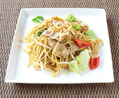 Çin gıda, kızarmış noodle