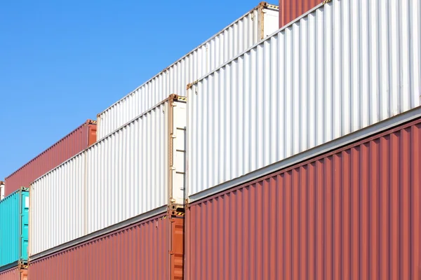 Stacked cargo containers — Stock Photo, Image