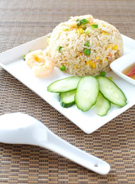 Kızarmış karides.