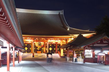 Japon kırmızı pagoda, Tokyo