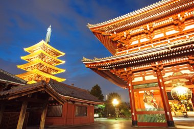 Japon kırmızı pagoda, Tokyo
