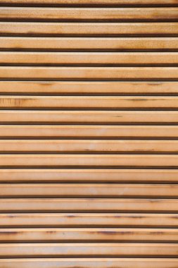 Kahverengi doğal ahşap