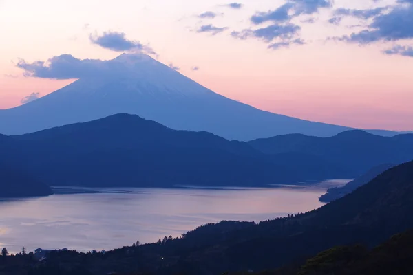 Mountain Fuji and Achi lake in winter season — Stock Photo, Image