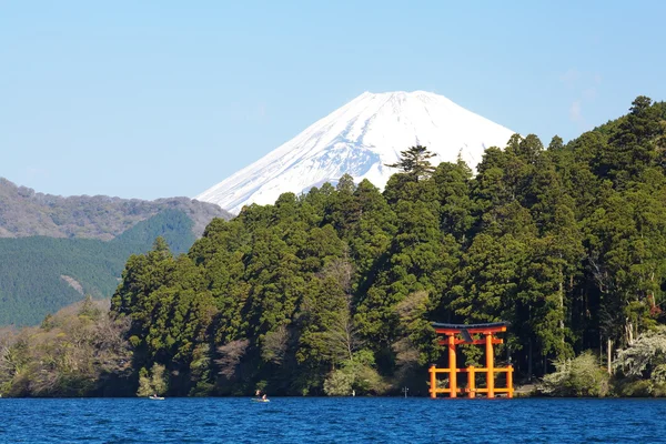 Montanha Fuji e Achi lago na temporada de inverno — Fotografia de Stock