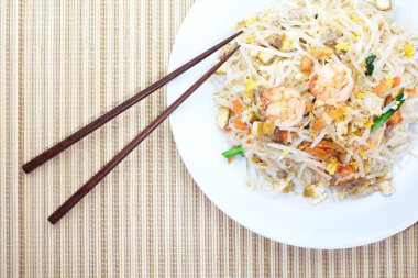 Tay tarzı noodle