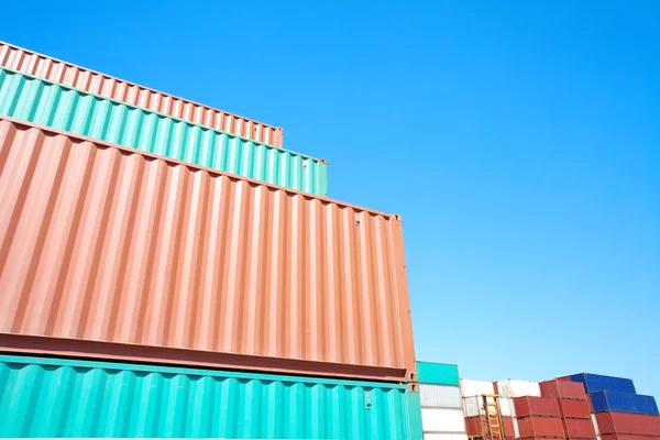 Containers shipping — Stock Photo, Image