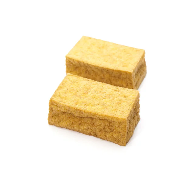 Tofu bloklar üzerinde beyaz izole — Zdjęcie stockowe