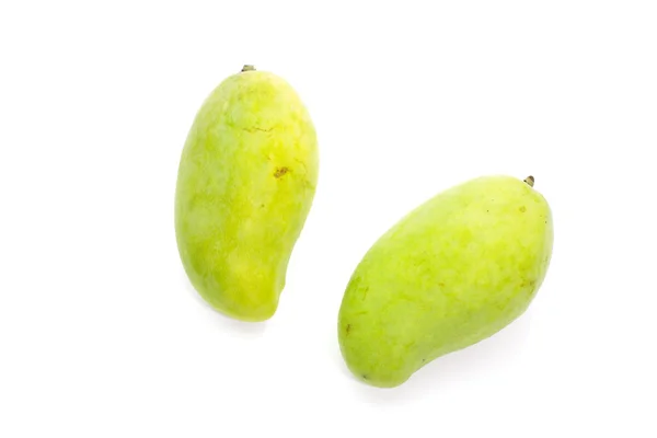 Mangue verte isolée sur fond blanc — Photo