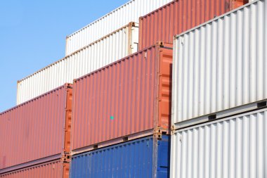 yığılmış kargo konteyner liman navlun terminal içinde