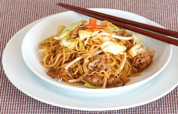 Japanese yakisonba fried noodle with pork — Stock Photo, Image