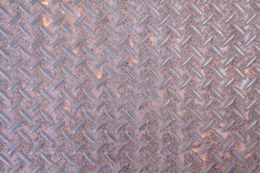 eski paslı çelik zemin