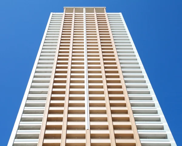 Hoge stijging modern gebouw — Stockfoto