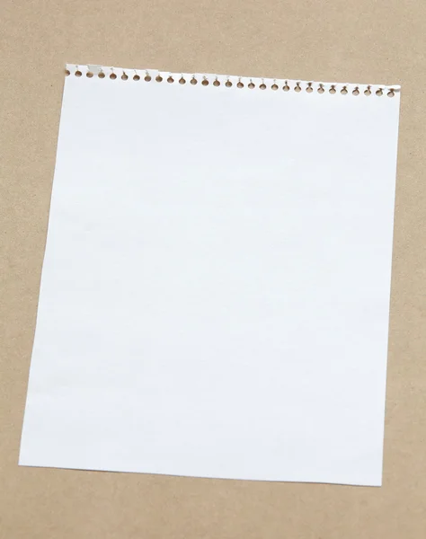 Achtergrond van het papier van de lege notitie op — Stockfoto