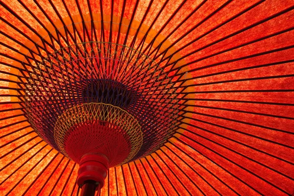 Guarda-chuva vermelho japonês — Fotografia de Stock