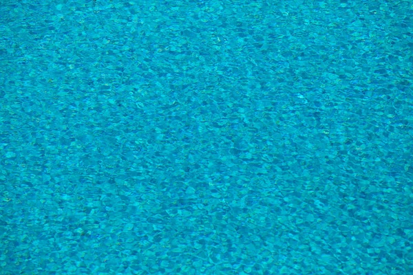 아름 다운 맑은 수영장 물 — 스톡 사진
