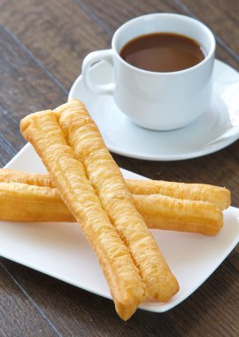 derin yağda kızartılmış doughstick